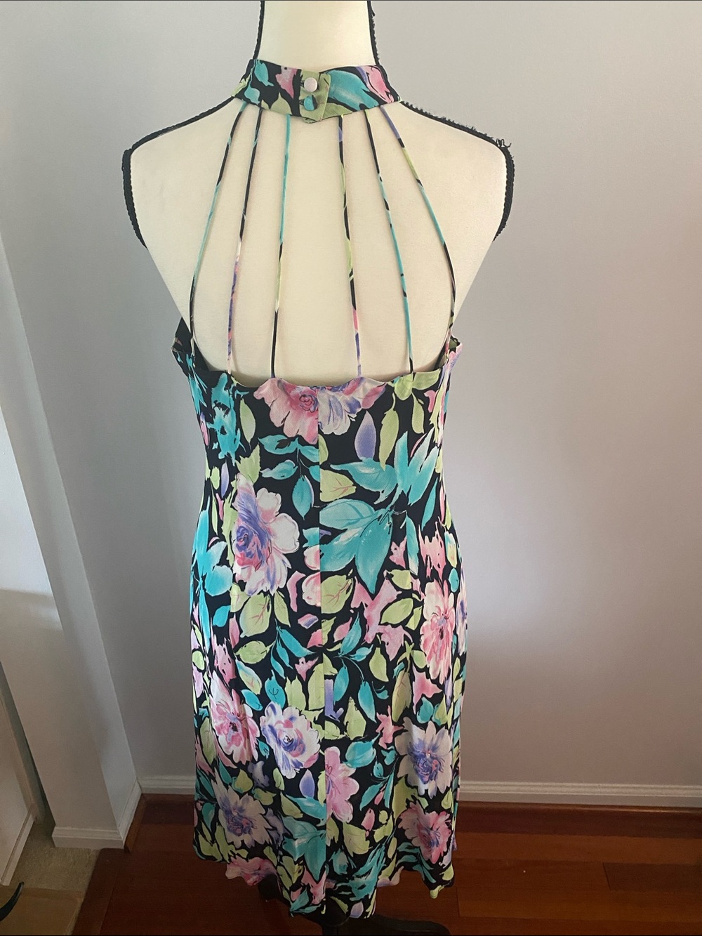 Evan Picone size 12 cage back dress floral